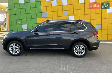 Внедорожник / Кроссовер BMW X5 2015 в 