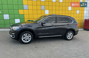 Внедорожник / Кроссовер BMW X5 2015 в 