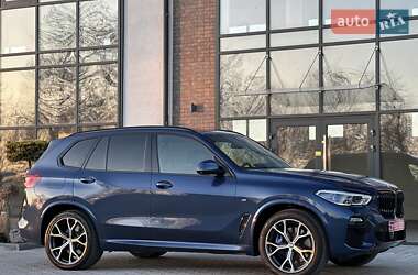 Позашляховик / Кросовер BMW X5 2019 в 
