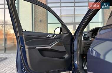 Позашляховик / Кросовер BMW X5 2019 в 