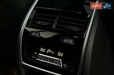 Позашляховик / Кросовер BMW X5 2019 в 
