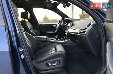 Позашляховик / Кросовер BMW X5 2019 в 