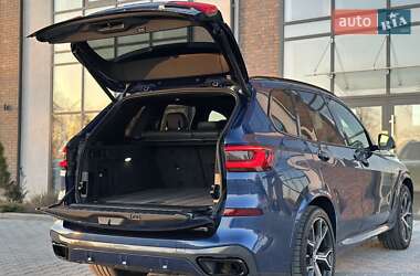 Позашляховик / Кросовер BMW X5 2019 в 