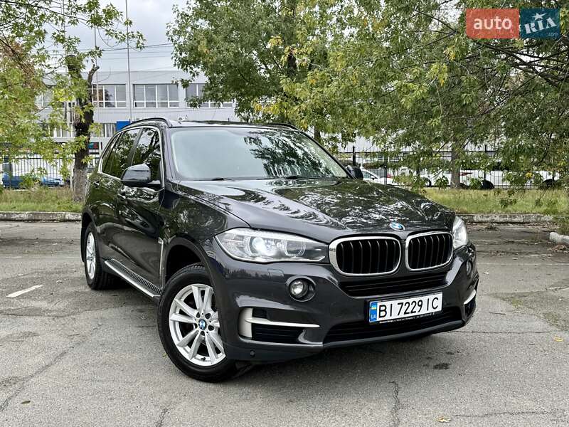 Внедорожник / Кроссовер BMW X5 2015 в 