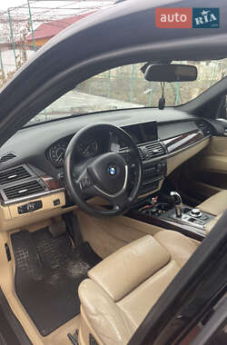 Внедорожник / Кроссовер BMW X5 2008 в 