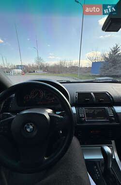 Позашляховик / Кросовер BMW X5 2003 в 