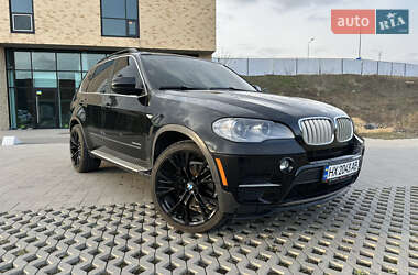Позашляховик / Кросовер BMW X5 2013 в 
