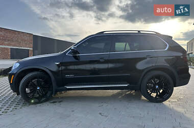 Позашляховик / Кросовер BMW X5 2013 в 