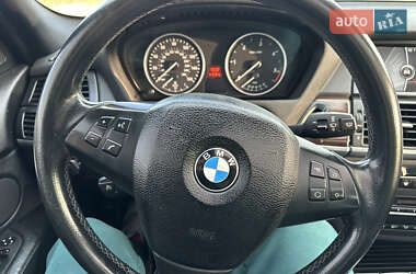 Позашляховик / Кросовер BMW X5 2013 в 