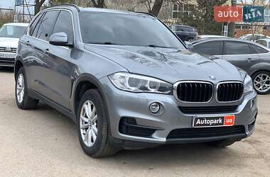 Позашляховик / Кросовер BMW X5 2015 в 