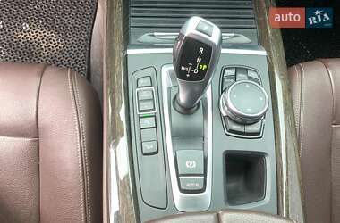 Позашляховик / Кросовер BMW X5 2015 в 