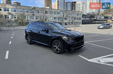 Позашляховик / Кросовер BMW X5 2019 в 