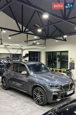 Внедорожник / Кроссовер BMW X5 2018 в 