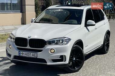Позашляховик / Кросовер BMW X5 2016 в 