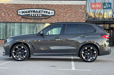 Внедорожник / Кроссовер BMW X5 2021 в 