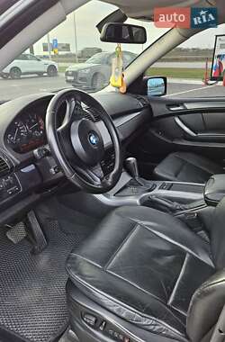 Внедорожник / Кроссовер BMW X5 2004 в 