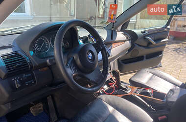 Внедорожник / Кроссовер BMW X5 2005 в 