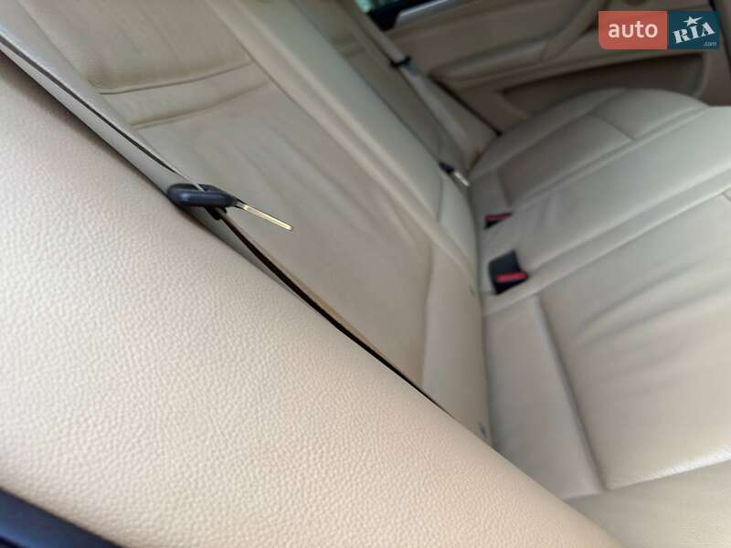 Позашляховик / Кросовер BMW X5 2011 в Охтирці
