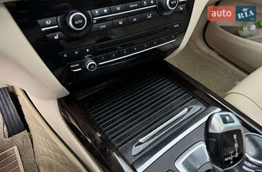 Позашляховик / Кросовер BMW X5 2014 в 