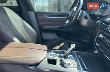 Внедорожник / Кроссовер BMW X5 2015 в 