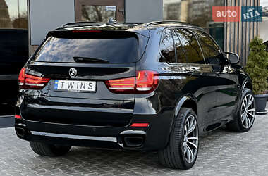 Позашляховик / Кросовер BMW X5 2013 в 