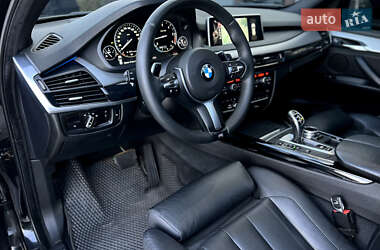 Позашляховик / Кросовер BMW X5 2013 в 