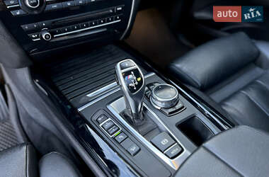 Позашляховик / Кросовер BMW X5 2013 в 
