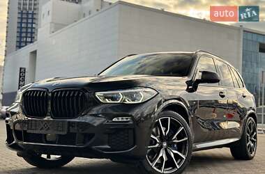 Позашляховик / Кросовер BMW X5 2019 в 