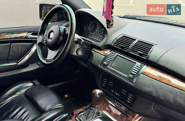 Позашляховик / Кросовер BMW X5 2006 в 