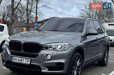Внедорожник / Кроссовер BMW X5 2015 в 