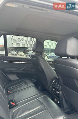 Внедорожник / Кроссовер BMW X5 2015 в 