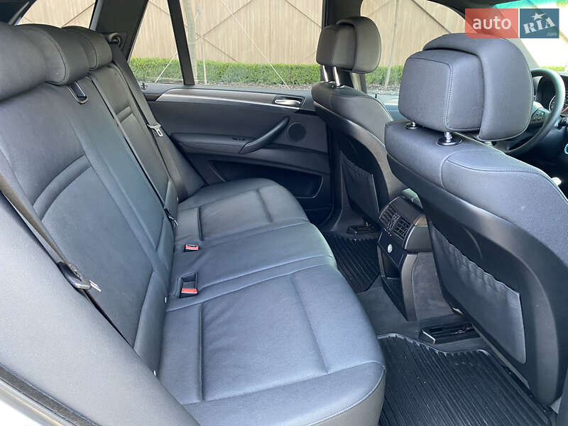 Внедорожник / Кроссовер BMW X5 2008 в Мукачево