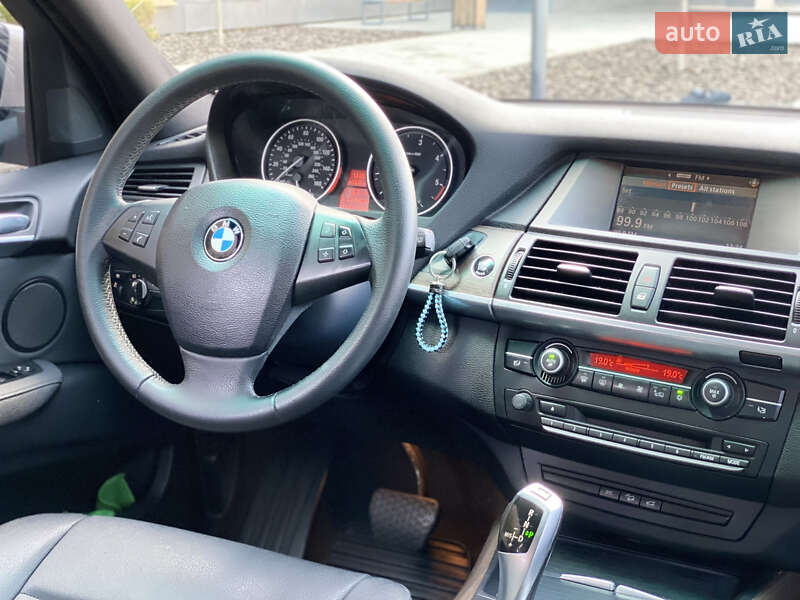 Внедорожник / Кроссовер BMW X5 2008 в Мукачево