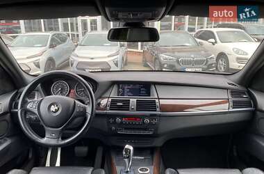 Позашляховик / Кросовер BMW X5 2011 в 