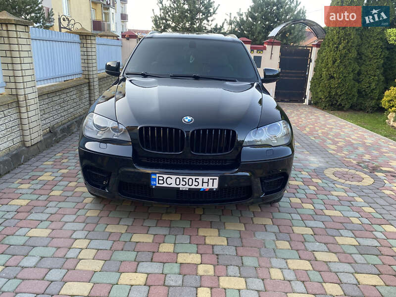 BMW X5 2011