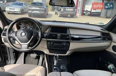 Внедорожник / Кроссовер BMW X5 2010 в 