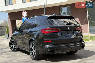 Внедорожник / Кроссовер BMW X5 2020 в 