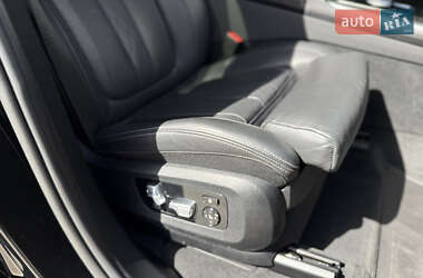 Внедорожник / Кроссовер BMW X5 2020 в 
