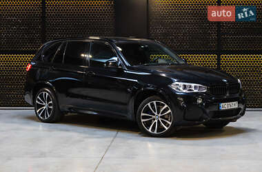 Внедорожник / Кроссовер BMW X5 2015 в 