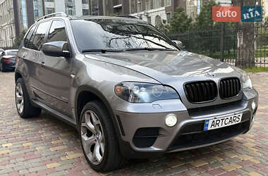Внедорожник / Кроссовер BMW X5 2011 в 