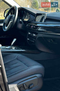 Внедорожник / Кроссовер BMW X5 2015 в 