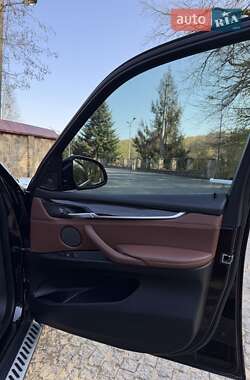Внедорожник / Кроссовер BMW X5 2014 в 