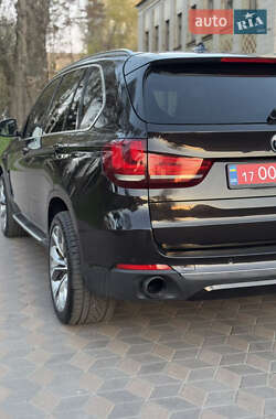 Позашляховик / Кросовер BMW X5 2014 в 