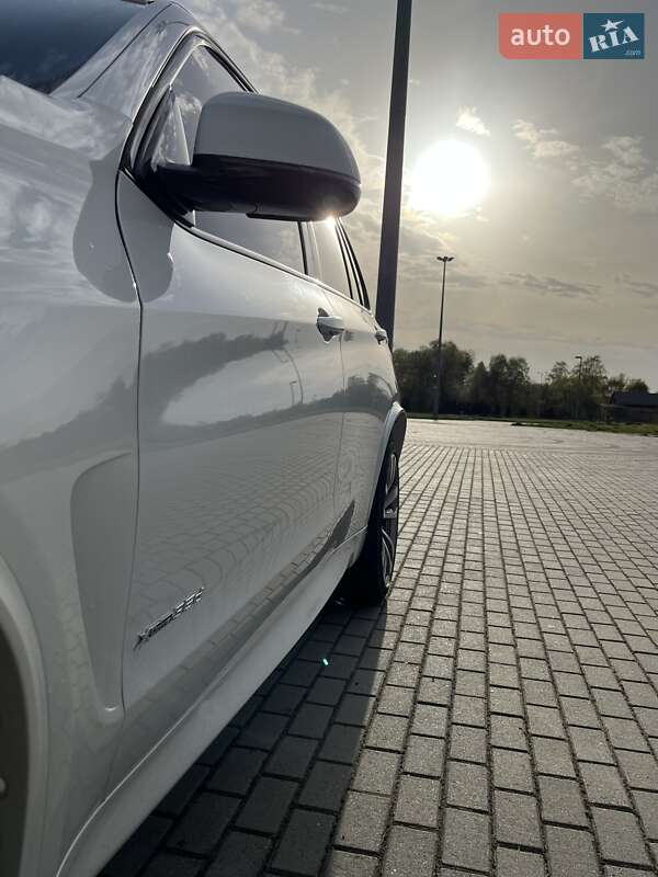Внедорожник / Кроссовер BMW X5 2015 в Львове