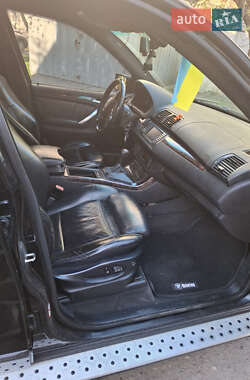 Внедорожник / Кроссовер BMW X5 2001 в 