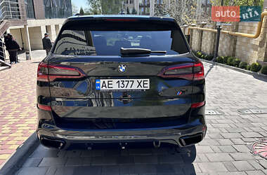 Позашляховик / Кросовер BMW X5 2022 в 