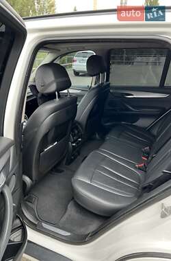 Внедорожник / Кроссовер BMW X5 2015 в 