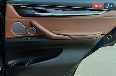Внедорожник / Кроссовер BMW X5 2015 в 