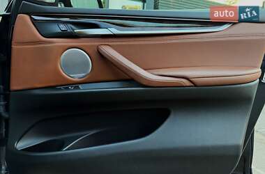 Внедорожник / Кроссовер BMW X5 2015 в 