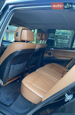 Внедорожник / Кроссовер BMW X5 2010 в 